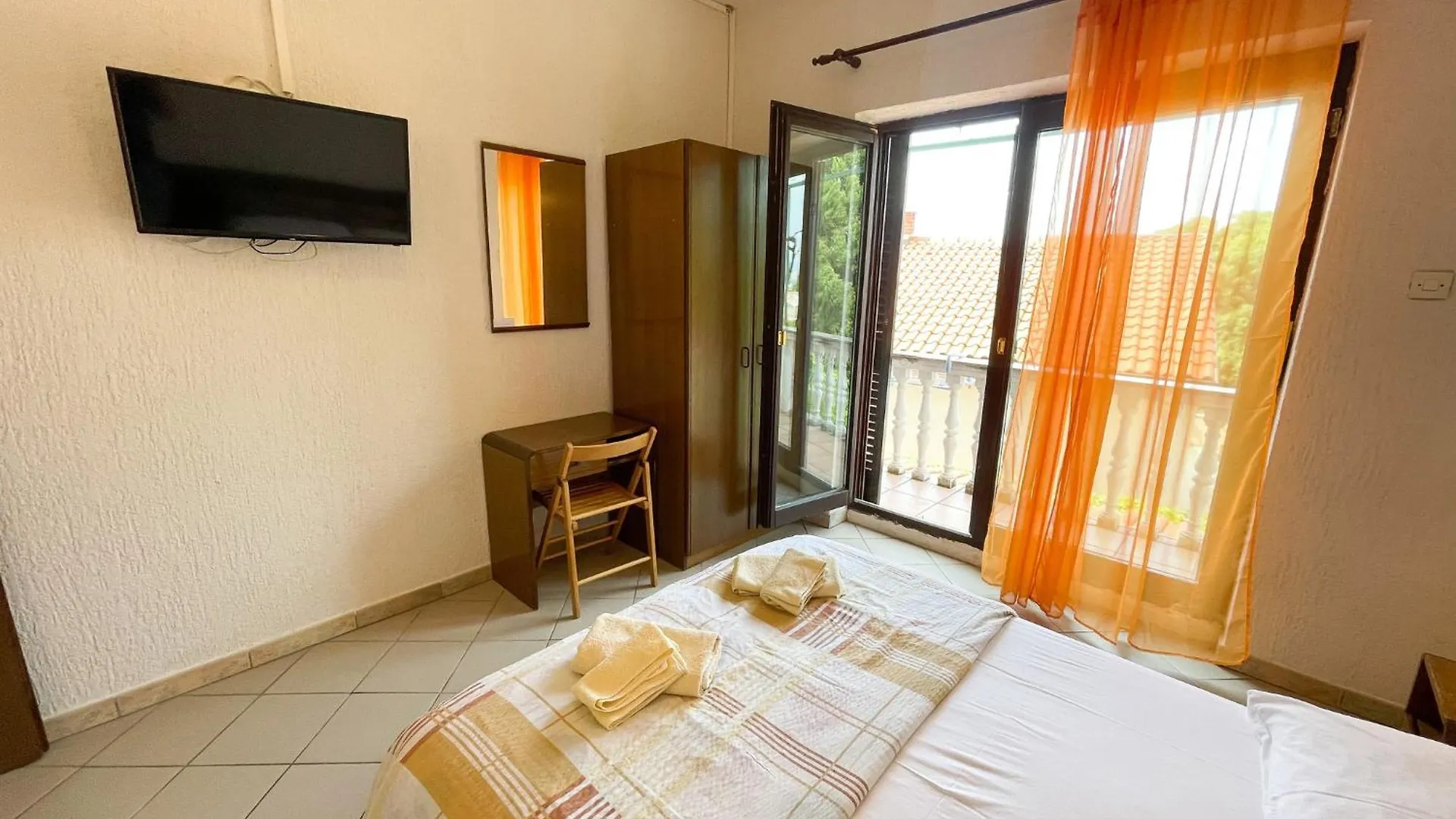 Apartment In Dramalj 41603