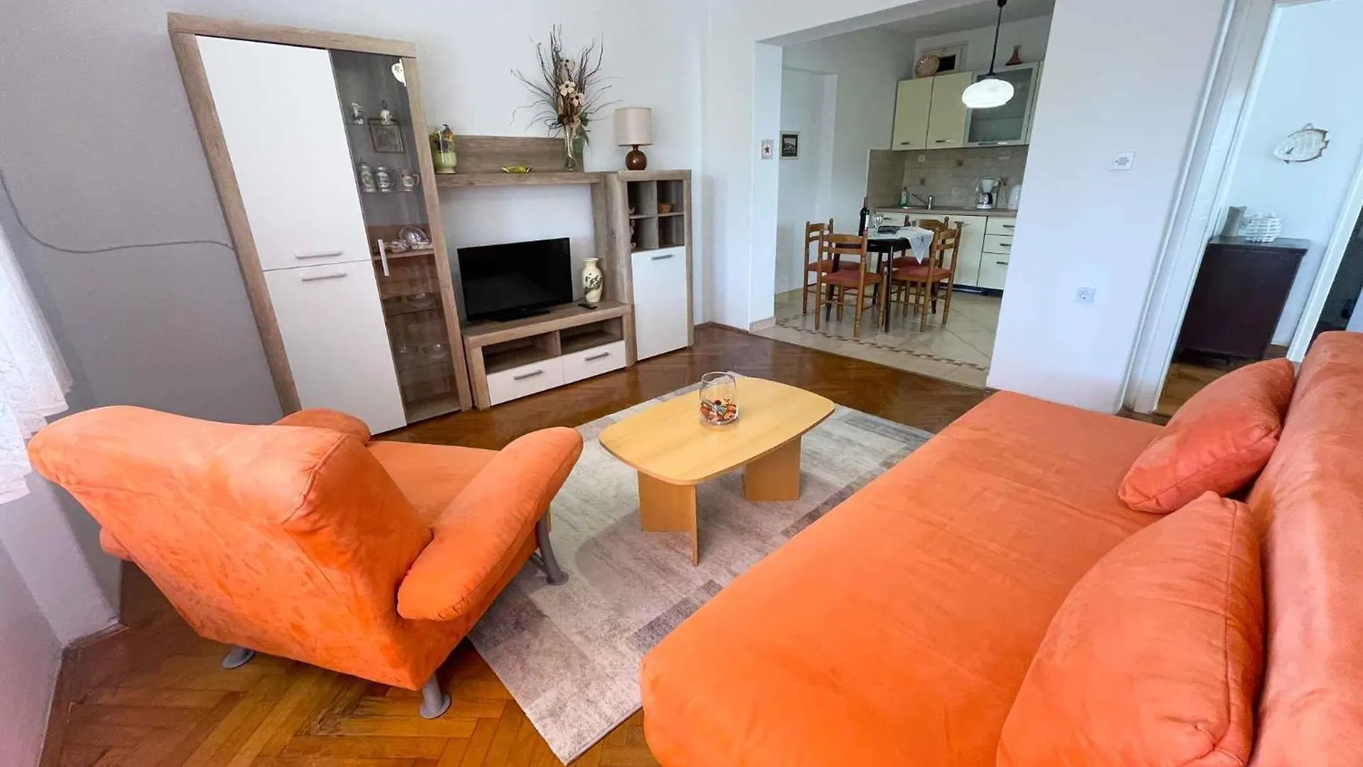 Apartment In Dramalj 41603