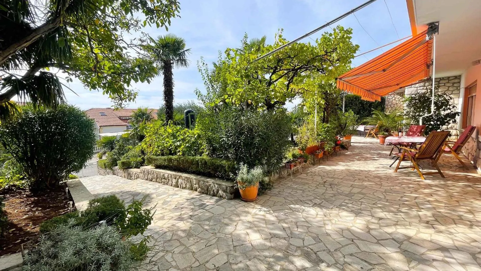 Apartment In Dramalj 41603